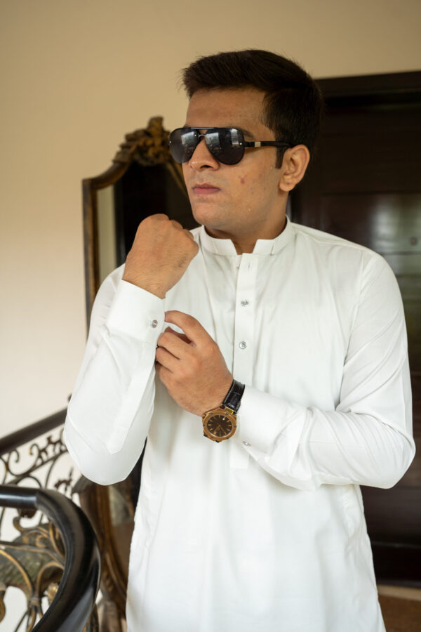 White Kurta - Image 5